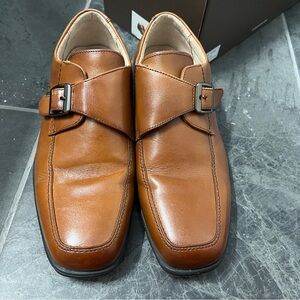 Florsheim Boys dress shoes Reveal Monk Jr cognac color size 5M worn once